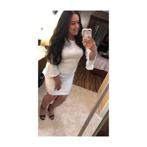 Meet your Posher, Miriam